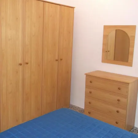 Deguara 1 Apartment